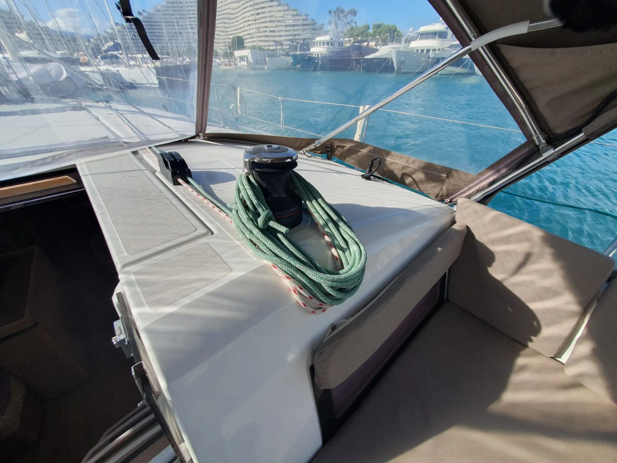 2019 Jeanneau sun odyssey 490