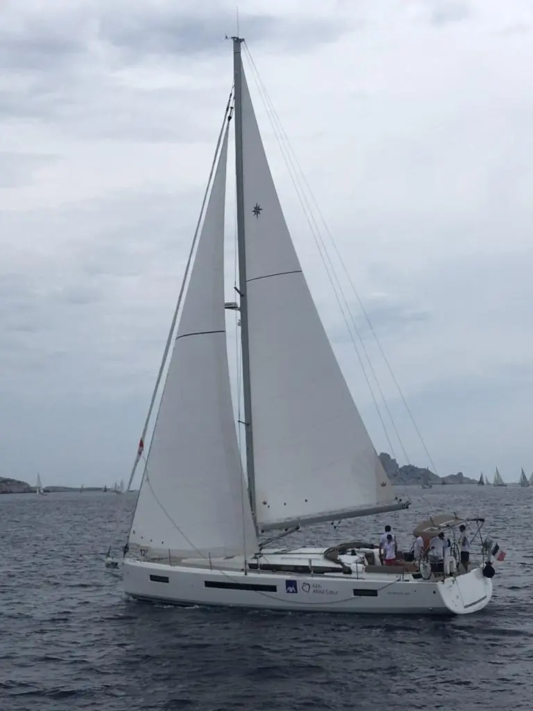 2019 Jeanneau sun odyssey 490