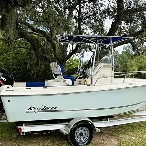 2014 Key Largo Boats 210WI Center Console