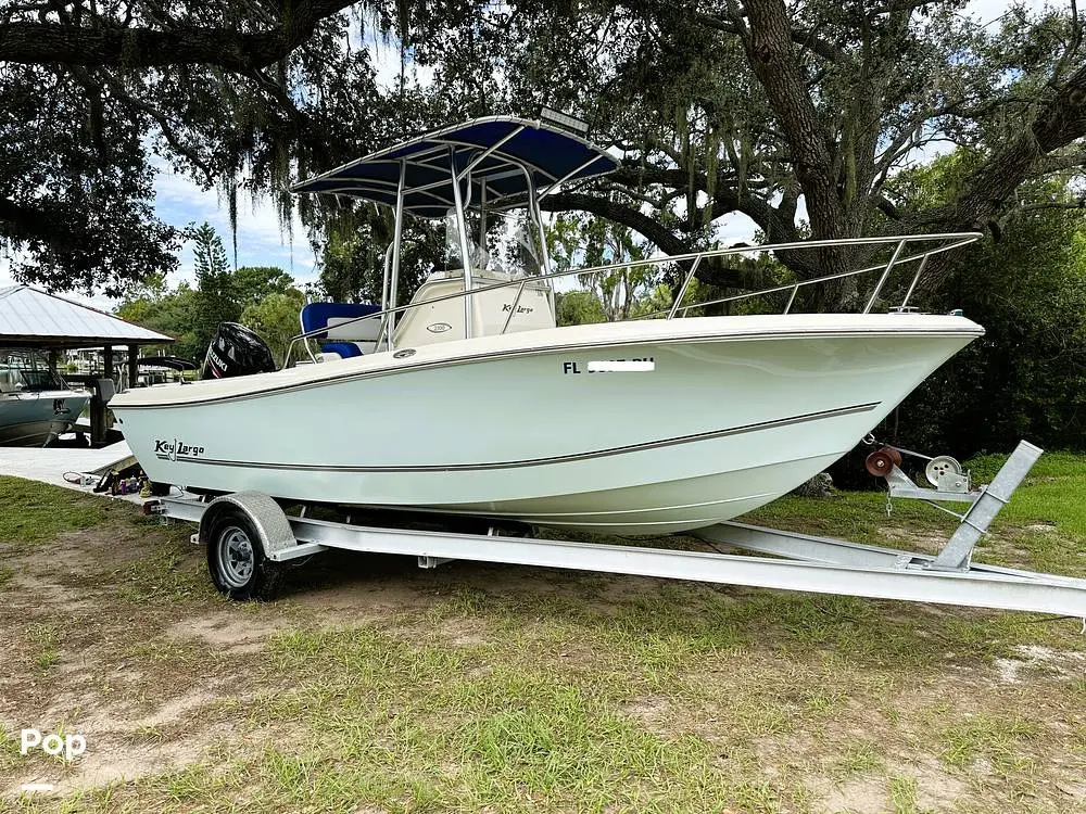 2014 Key Largo 210wi center console