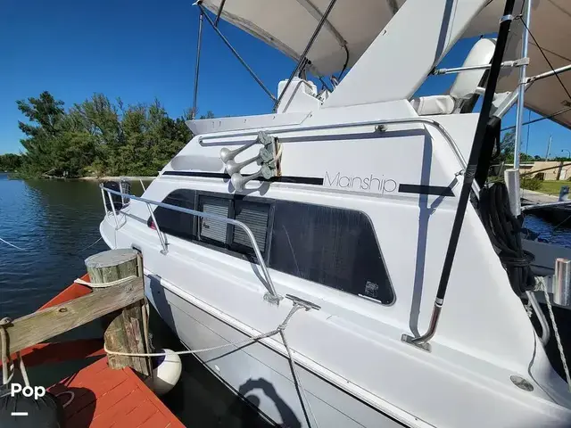 Mainship 31 Sedan Bridge