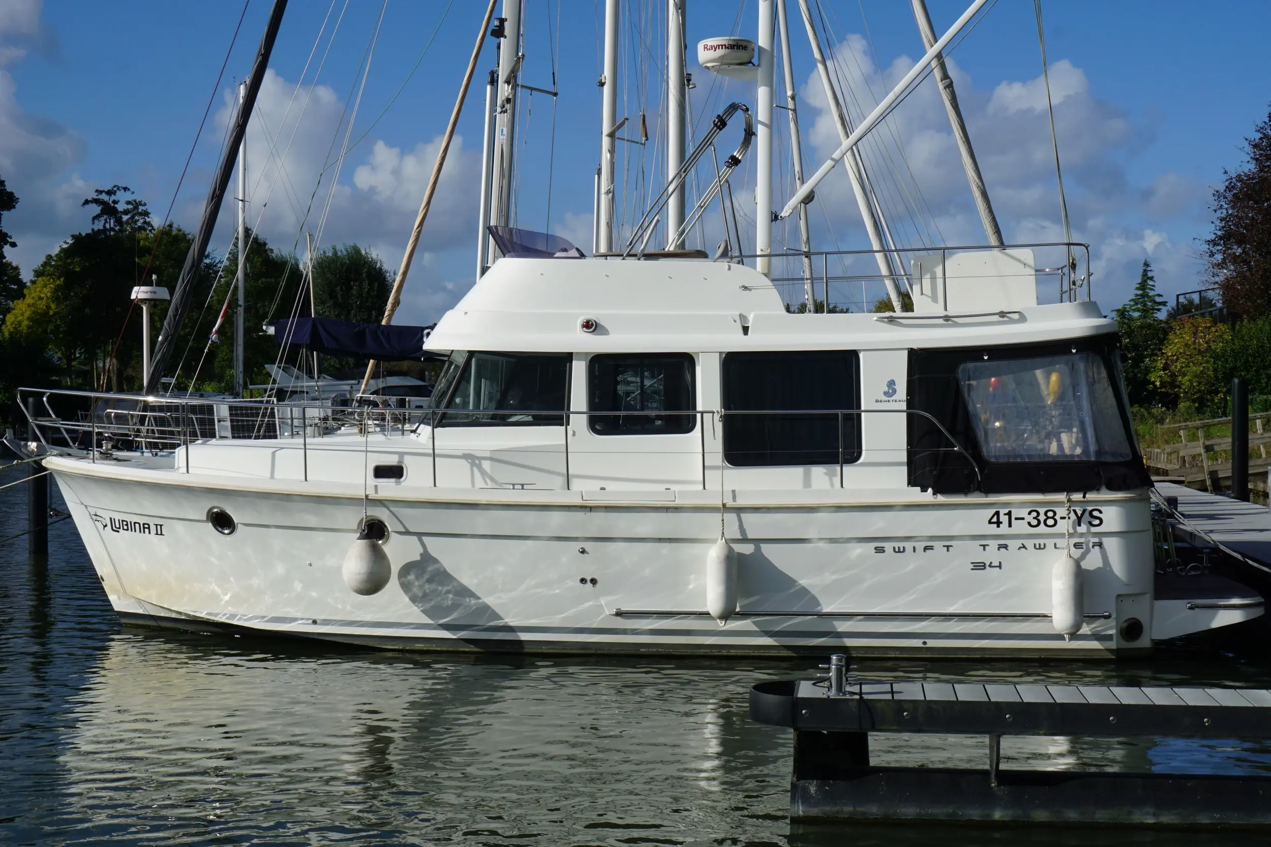 2012 Beneteau swift trawler 34 fly