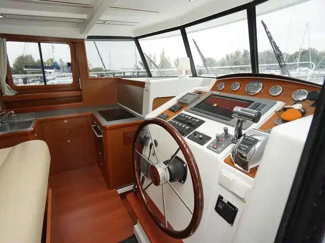 Beneteau Swift Trawler 34