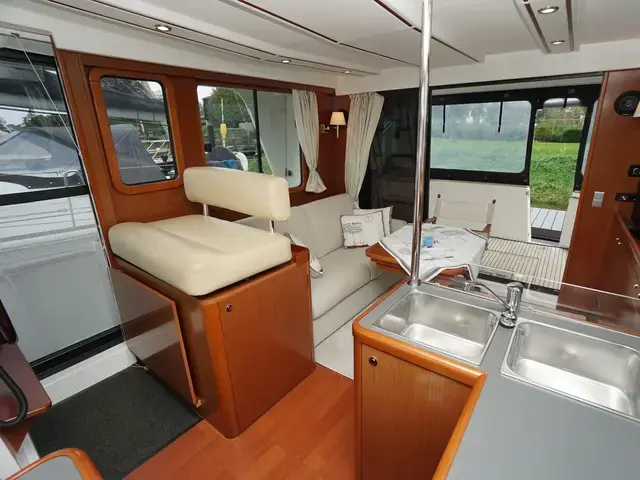 Beneteau Swift Trawler 34