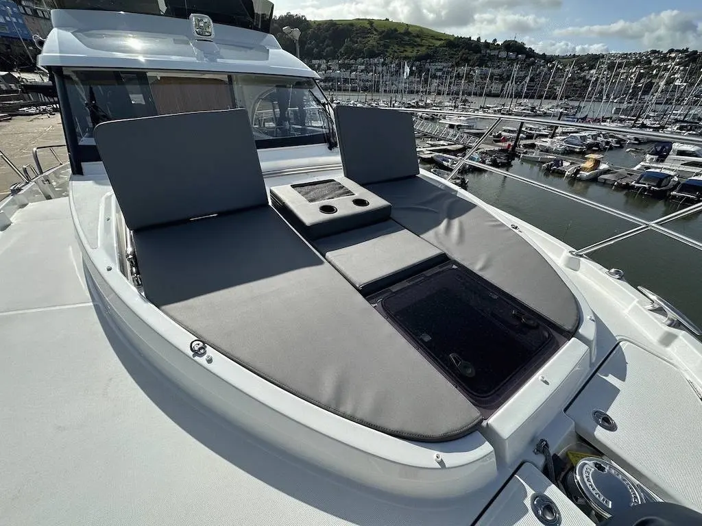 2023 Beneteau antares 11