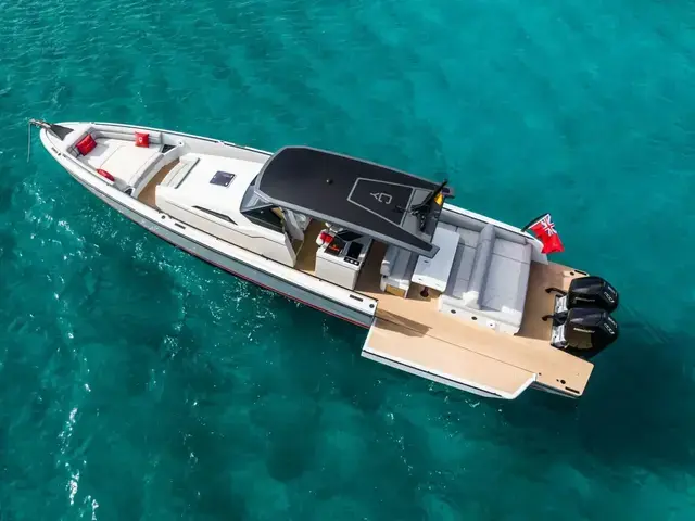 Chaser Yachts 54 Laguna