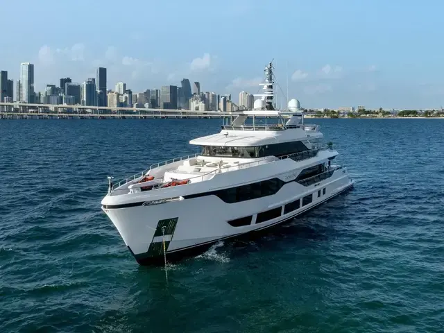 Majesty 120