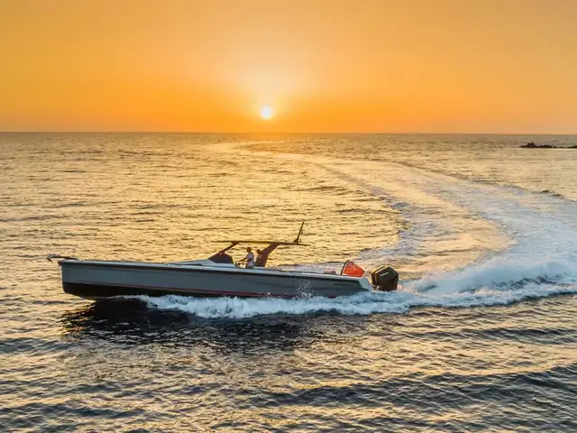 Chaser Yachts 54 Laguna