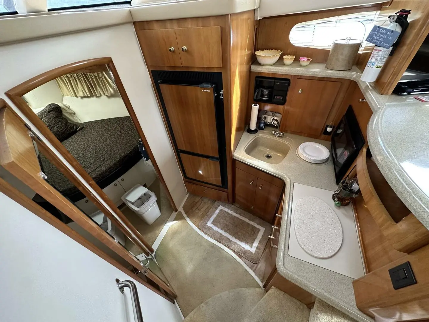 2002 Carver 36 aft cabin