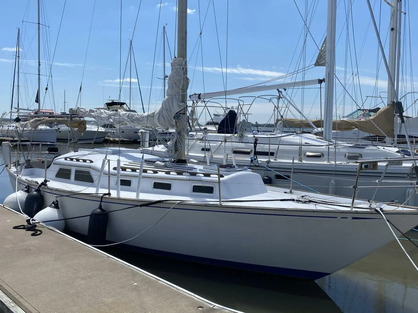 1970 Raider 35 sloop