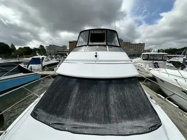 Carver 36 Aft Cabin Motoryacht