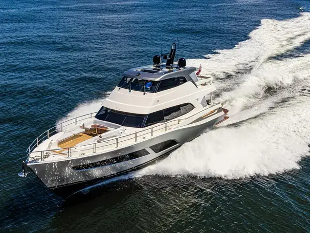 Riviera 78 Motor Yacht