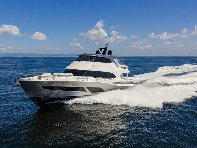 Riviera 78 Motor Yacht