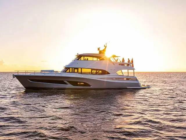 Riviera 78 Motor Yacht