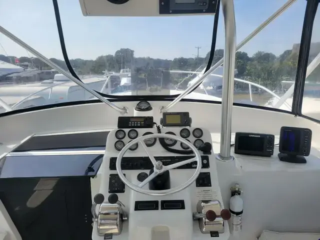 Luhrs 29 Open