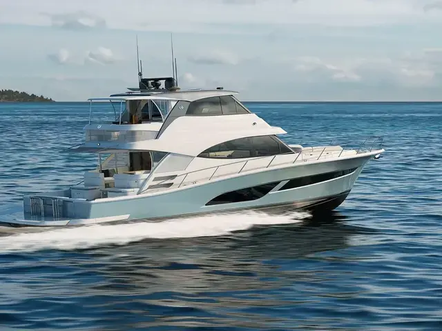 Riviera Sports Motor Yacht 58