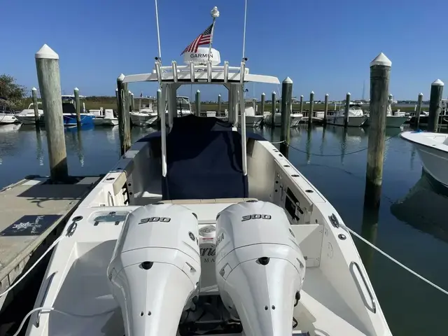 Pursuit 288 Sport