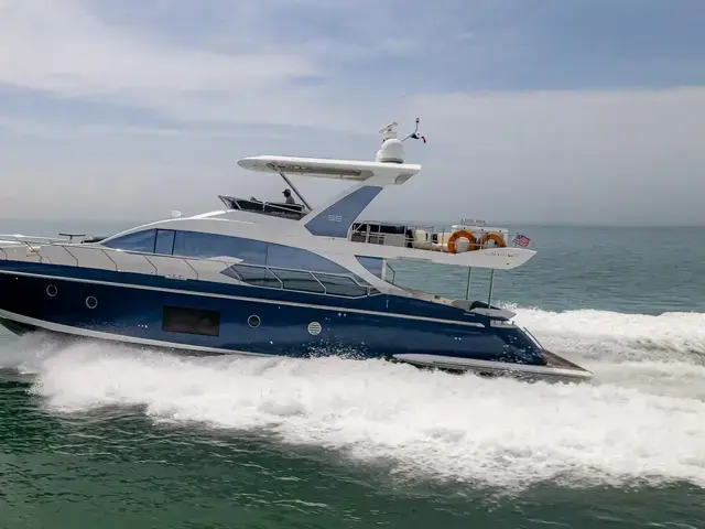 Azimut Flybridge