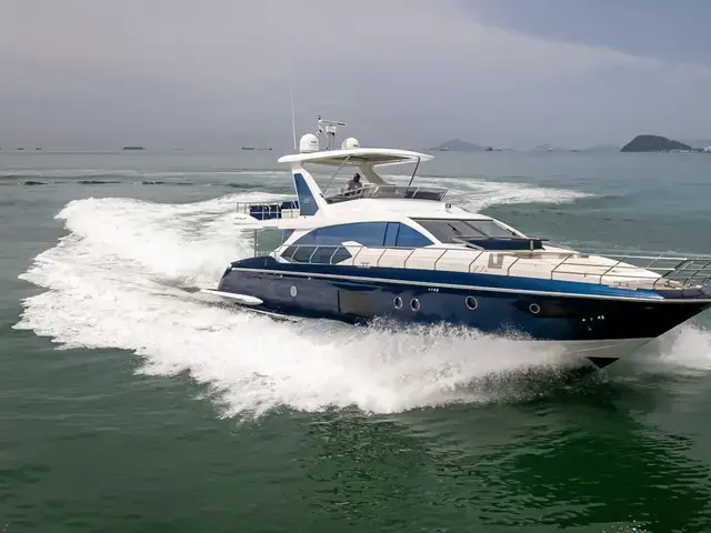 Azimut Flybridge