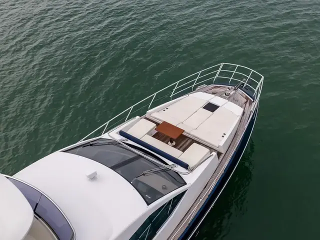 Azimut Flybridge