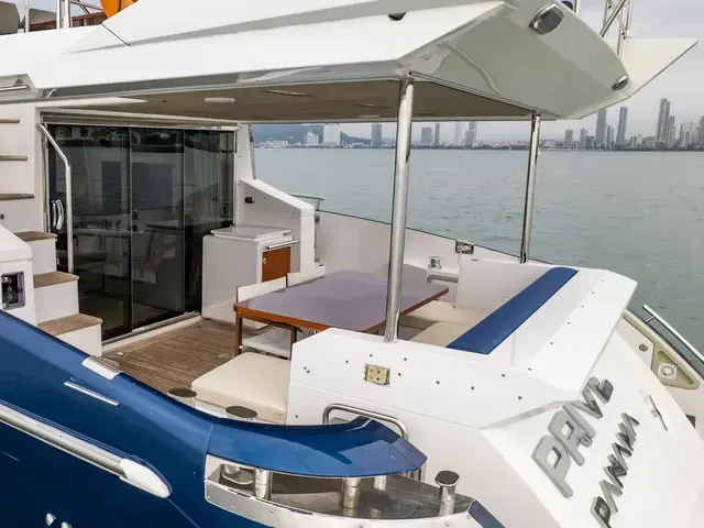 Azimut Flybridge