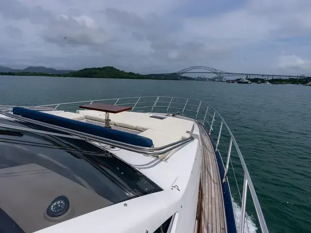 Azimut Flybridge