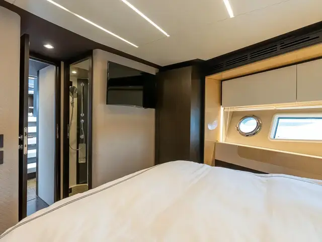 Azimut Flybridge