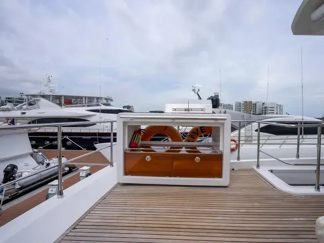 Azimut Flybridge