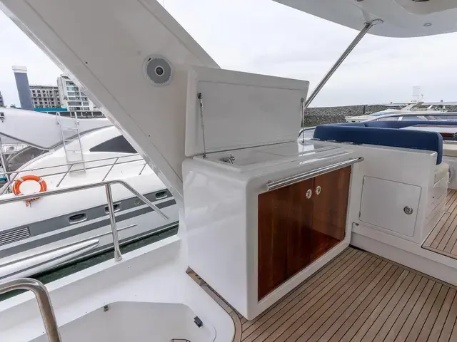 Azimut Flybridge