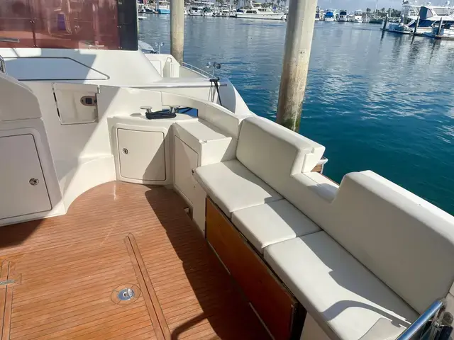 Azimut Flybridge