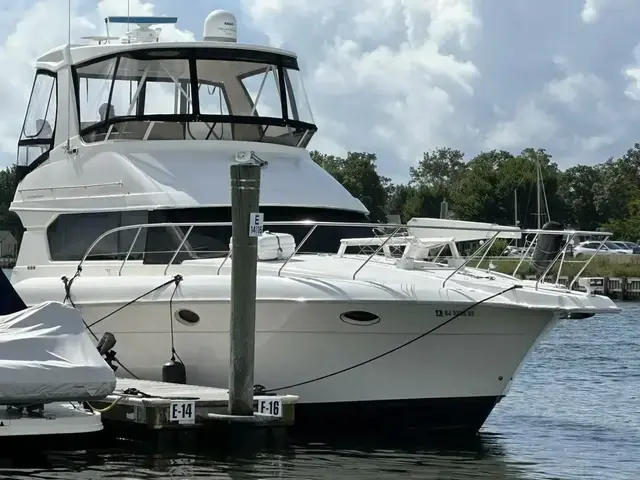 Silverton 42 Convertible