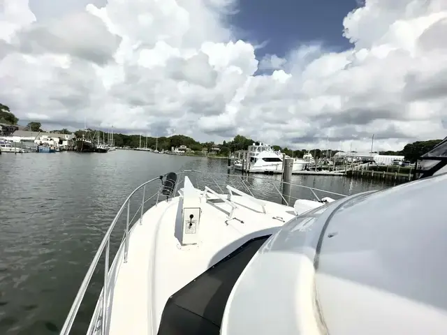 Silverton 42 Convertible