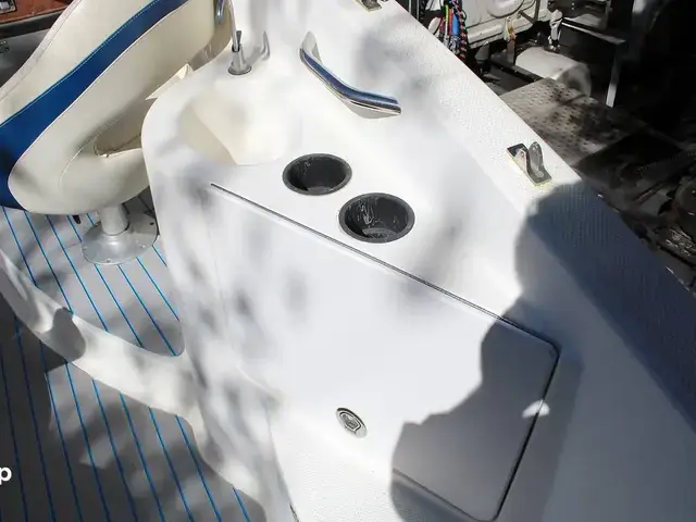 Bayliner 265 Cruiser