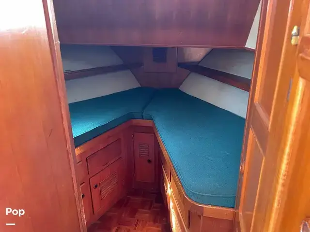 Trader 40 Double Cabin