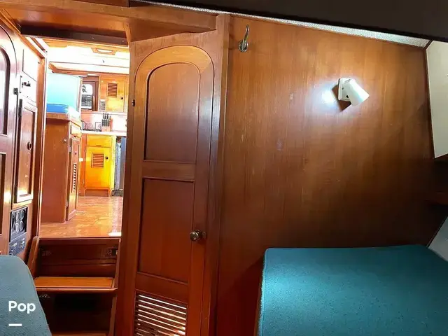 Trader 40 Double Cabin