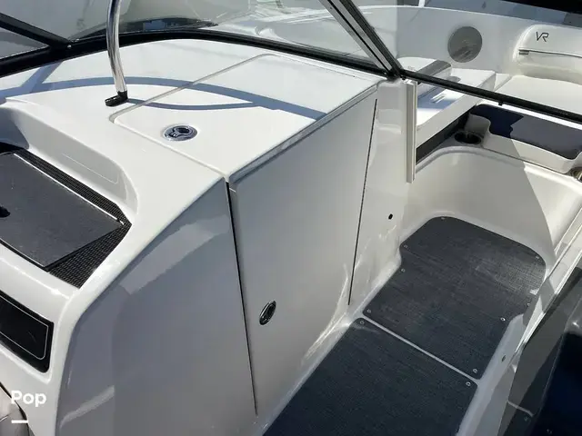 Bayliner Vr6