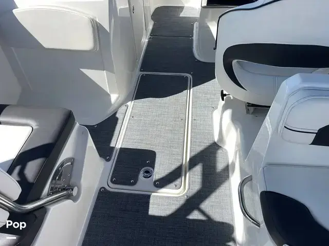 Bayliner Vr6