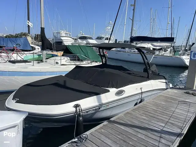 Bayliner Vr6