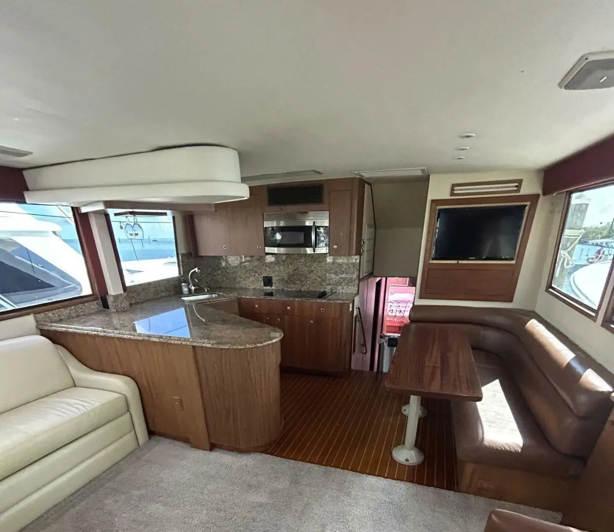 1992 Hatteras 54 convertible