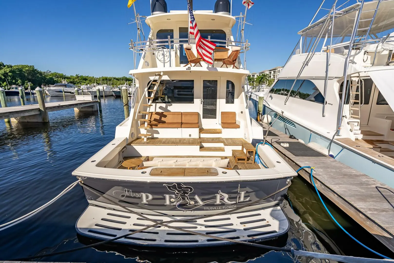 1989 Hatteras convertible