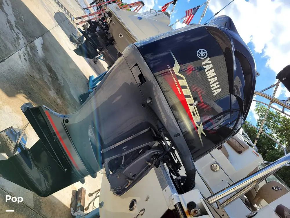 2019 Hurricane sundeck ob 2486