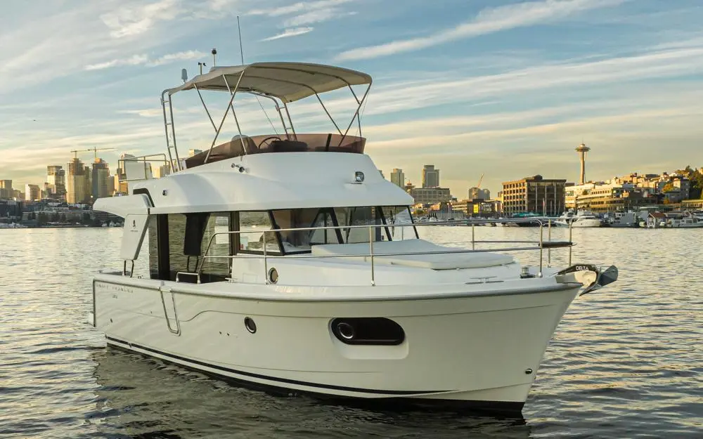 2022 Beneteau swift trawler 35