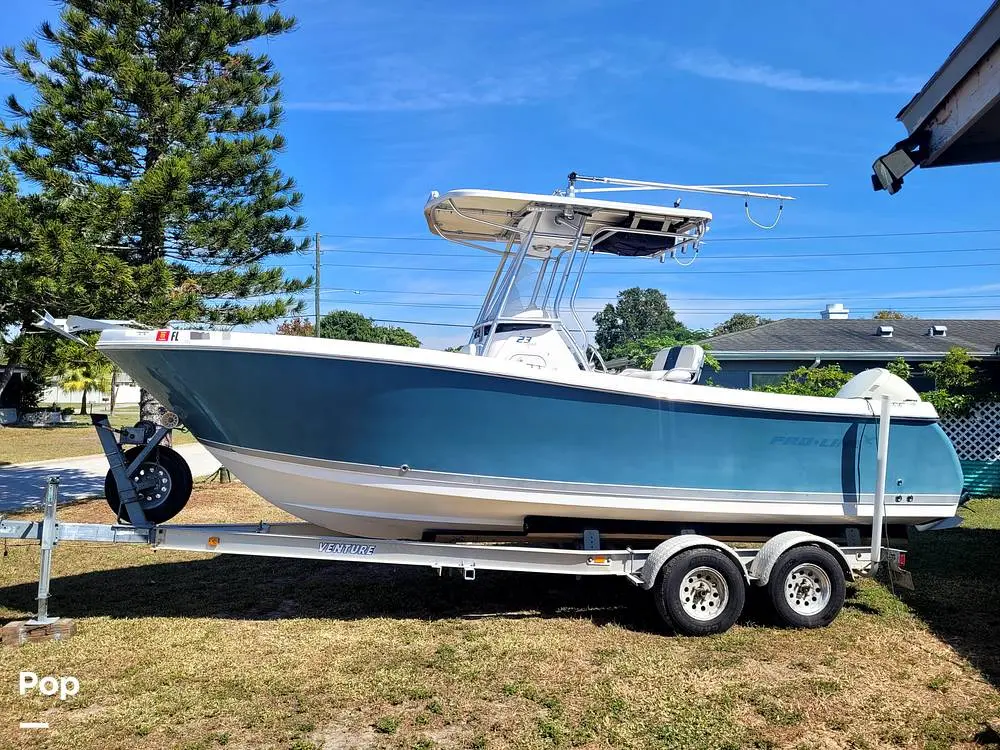 2007 Evinrude 23 sport