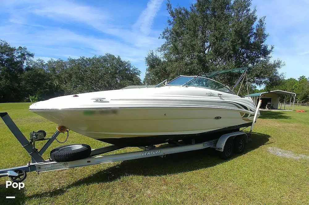 2002 Sea Ray 220 sundeck