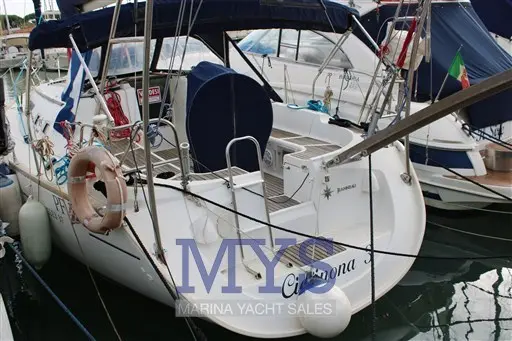 2004 Jeanneau sun odyssey 37