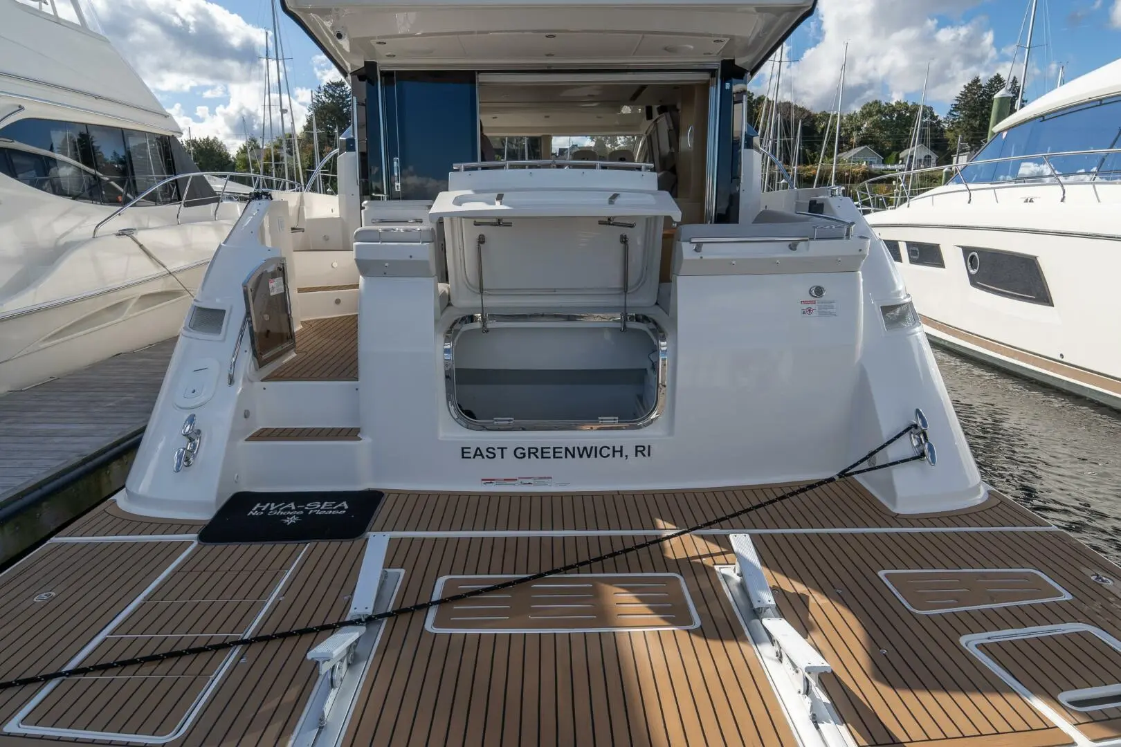 2018 Sea Ray l550