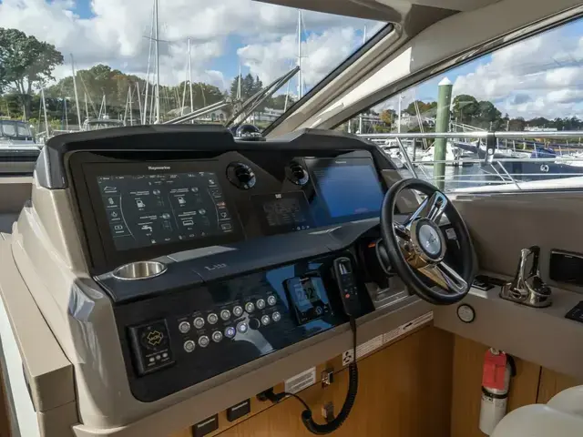 Sea Ray L550