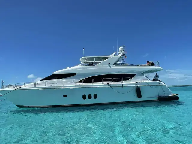 Hatteras Motor Yacht