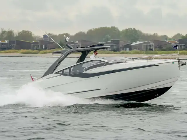 Fairline F Line 33