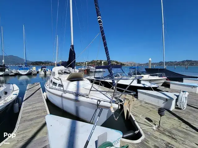 Catalina 27